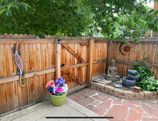 1038 E 4th Ave, Denver, CO 80218 - view of patio with a gate