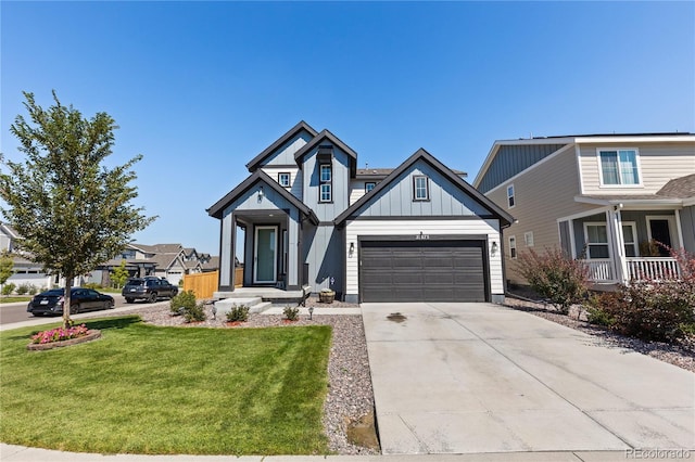 view of front of property with a front lawn