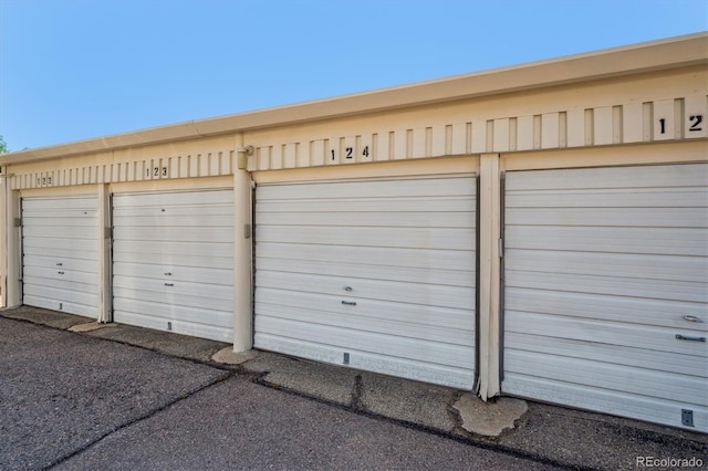 9380 E Center Ave Unit 8A, Denver, CO 80247 - view of garage