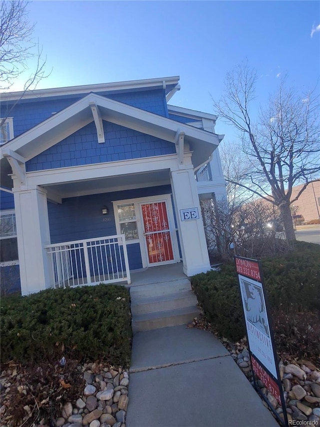 view of front of home with covered porch