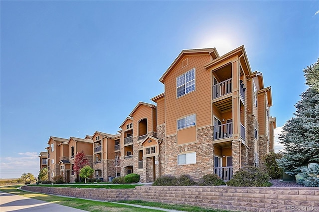 17497 Nature Walk Trl Unit 302, Parker, CO 80134 - photo 2