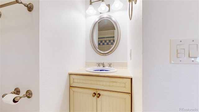 9629 Yukon Ct, Westminster, CO 80021 - bathroom featuring vanity