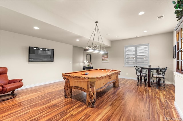 recreation room with recessed lighting, baseboards, visible vents, billiards, and wood finished floors