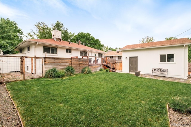 5885 S Huron St, Littleton, CO 80120 - view of yard featuring an outdoor structure