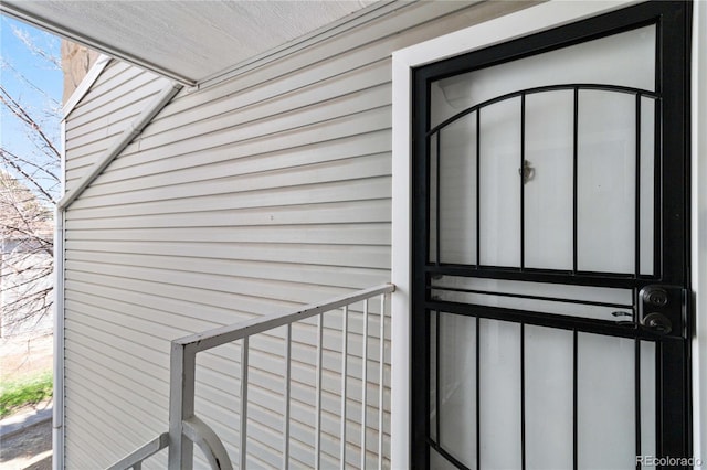 view of exterior entry