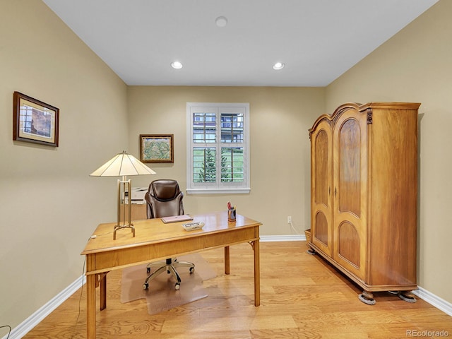 9246 Sori Ln, Highlands Ranch, CO 80126 - home office with light wood-style floors, baseboards, and recessed lighting