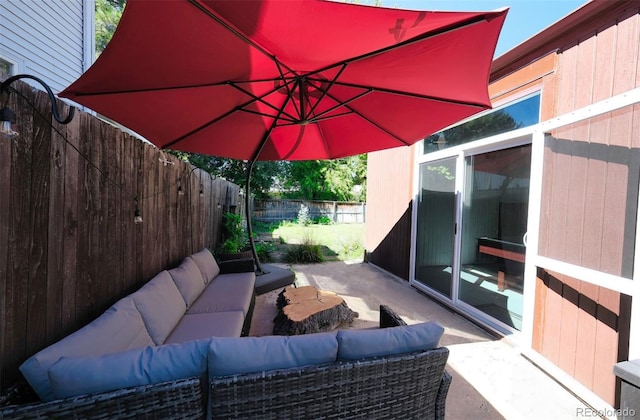 view of patio featuring outdoor lounge area