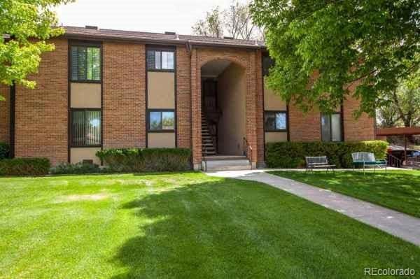 636 Horizon Dr Unit 904, Grand Junction, CO 81506 - multi unit property featuring a front lawn and brick siding