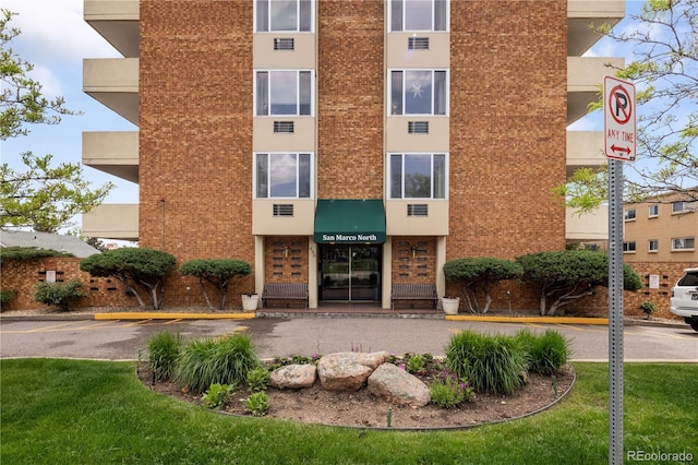 850 20th St Unit 201, Boulder, CO 80302 - view of apartment building / complex with uncovered parking