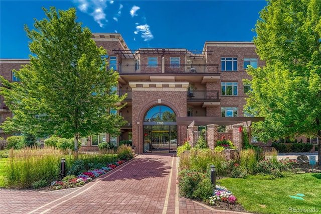 2700 E Cherry Creek S Drive 108, Denver, CO 80209 - photo 1