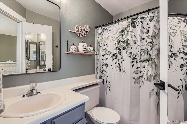 8252 S Fillmore Cir, Centennial, CO 80122 - full bath with vanity and a shower with curtain