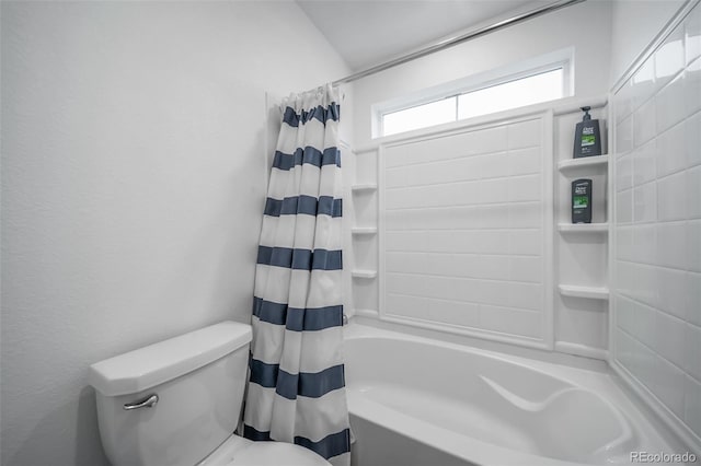 full bathroom featuring toilet and shower / bath combo