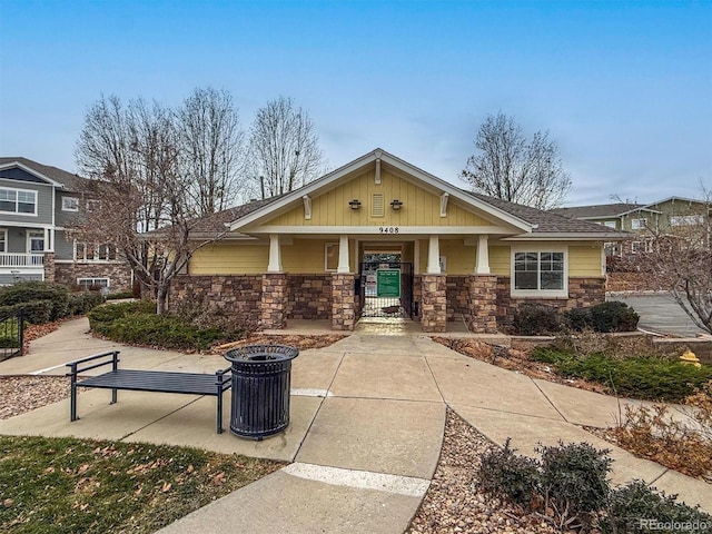 view of front of home featuring covered porch