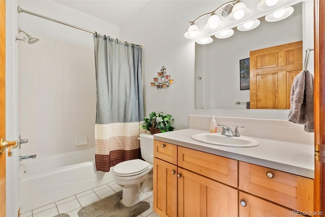 full bathroom featuring vanity, toilet, tile patterned floors, and shower / bath combo