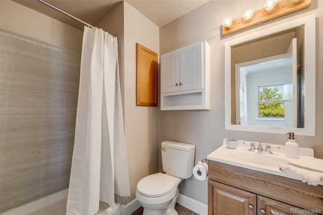 3870 S Ouray Way, Aurora, CO 80013 - full bathroom with vanity and a shower with curtain