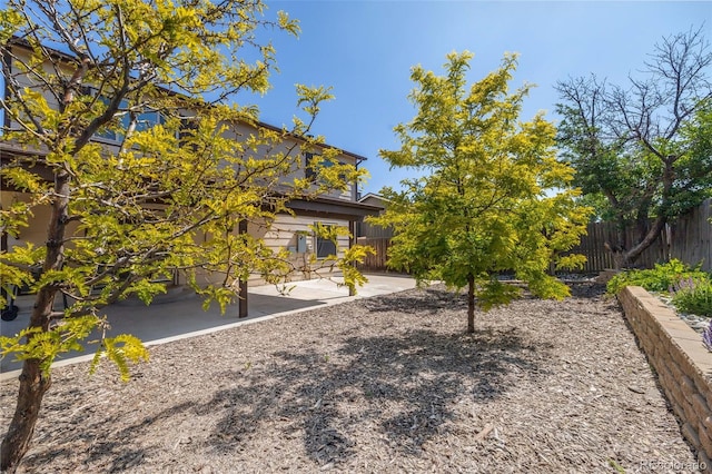 3870 S Ouray Way, Aurora, CO 80013 - view of yard featuring a patio area