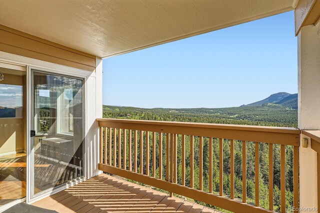 557 Highpoint Cir, Black Hawk, CO 80422 - view of balcony