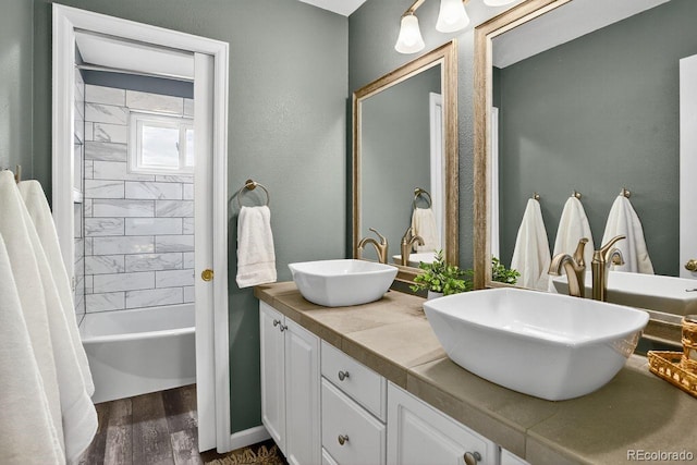 1630 Spring Water Pl, Highlands Ranch, CO 80129 - photo 23
