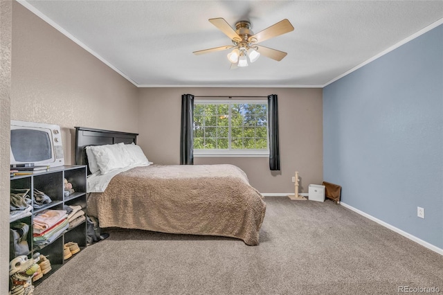 2938 S Zeno Way, Aurora, CO 80013 - bedroom featuring crown molding, carpet, and ceiling fan