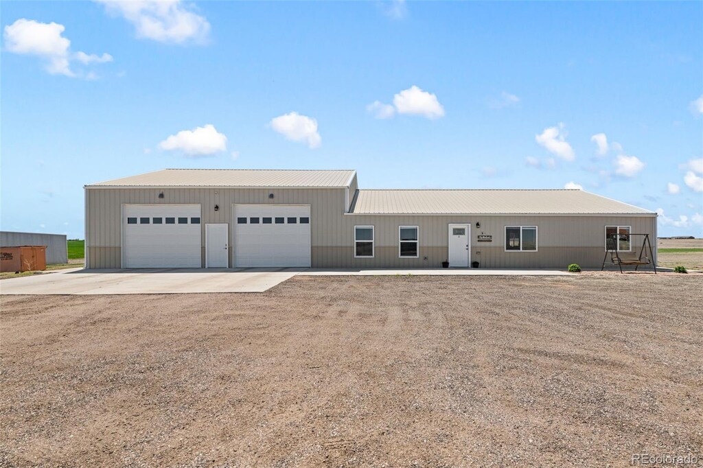 31172 County Road 8, Keenesburg, CO 80643 - photo 1