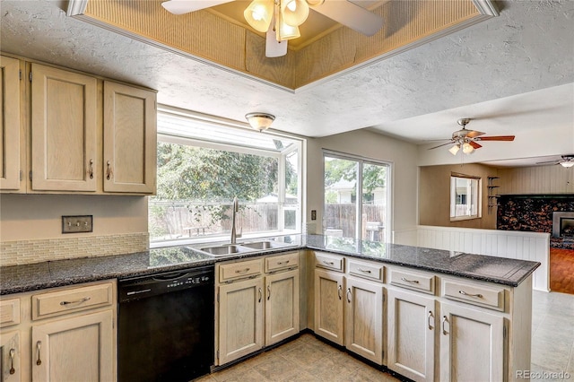 11682 E Iowa Ave, Aurora, CO 80012 - photo 10