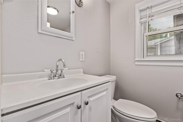 105 Bonfoy Ave, Colorado Springs, CO 80909 - photo 12