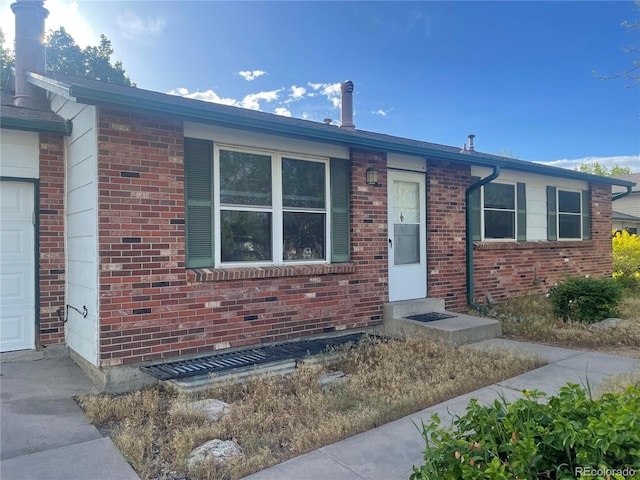 2617 S Cimarron St, Aurora, CO 80014 - single story home featuring brick siding