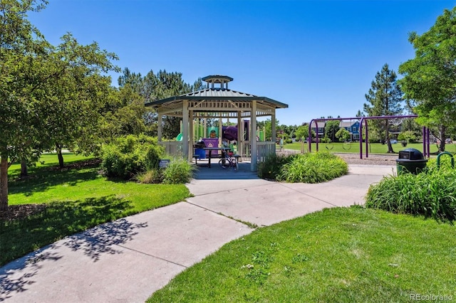 12427 James Ct, Broomfield, CO 80020 - surrounding community featuring a gazebo and a yard