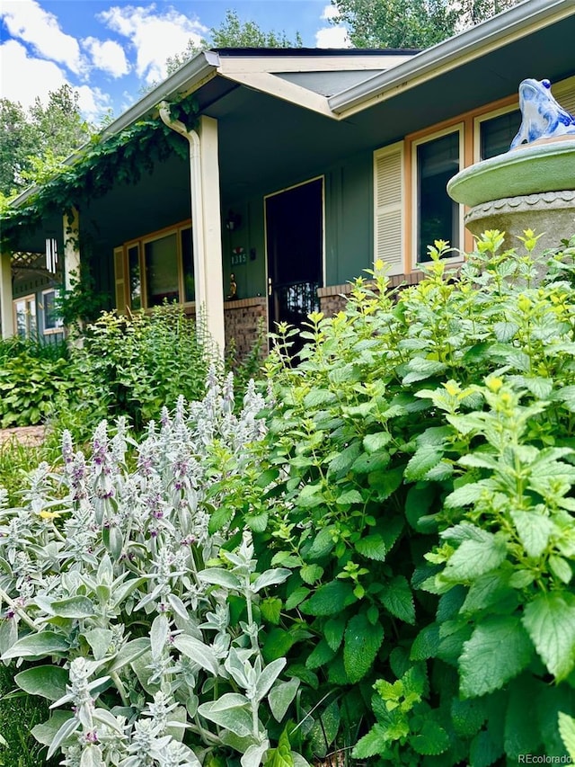 1315 Tipperary St, Boulder, CO 80303 - entrance to property