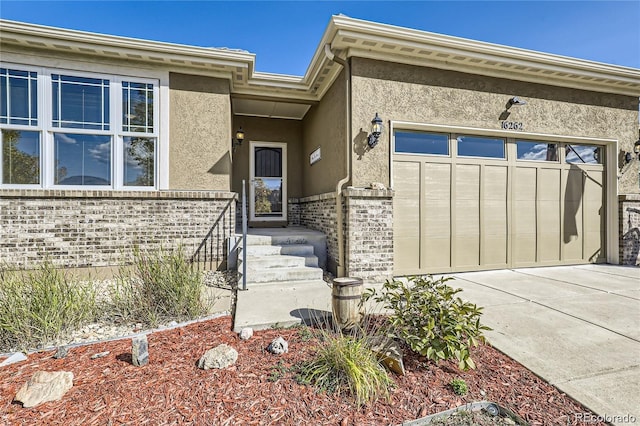 property entrance featuring a garage