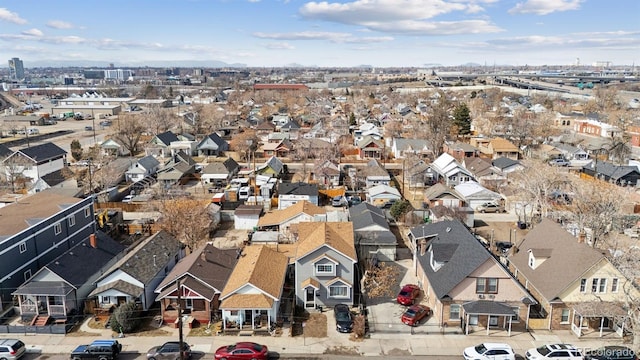 birds eye view of property featuring a residential view