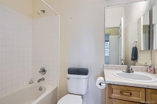 7831 S Addison Way, Aurora, CO 80016 - full bathroom featuring vanity and shower / washtub combination