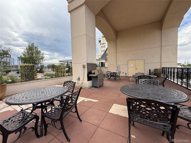 925 N Lincoln St Unit 8H, Denver, CO 80203 - view of patio / terrace with outdoor dining area and area for grilling