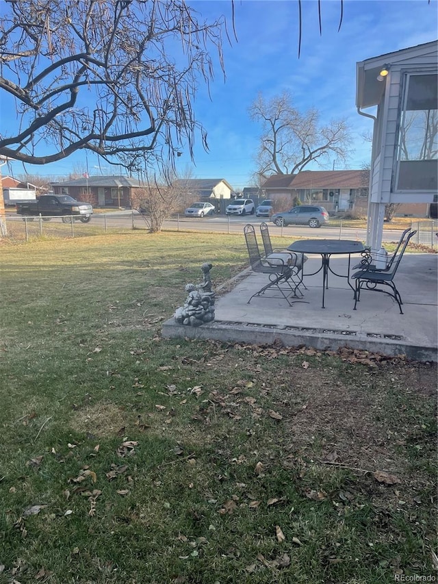 view of yard with a patio area