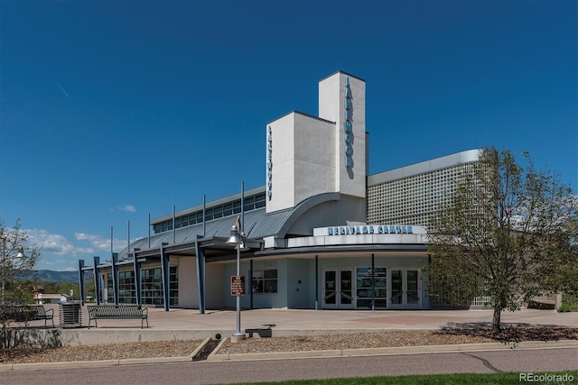 view of building exterior