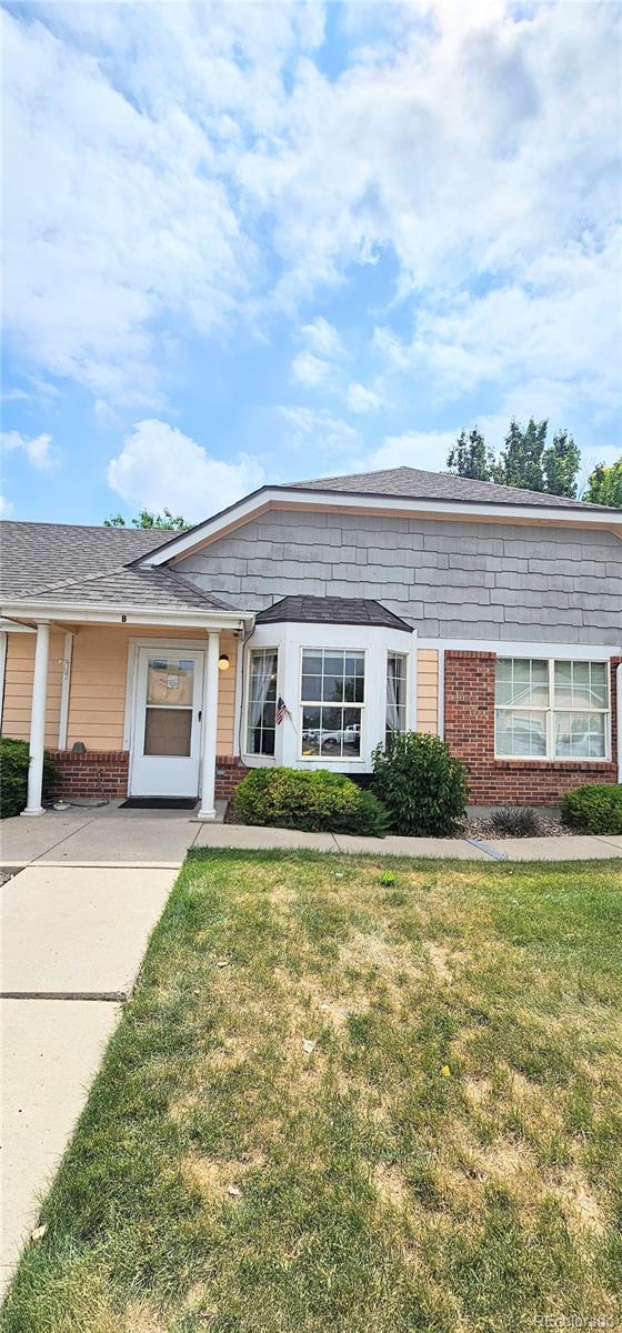 1748 Eagle St Unit B, Aurora, CO 80011 - photo 4