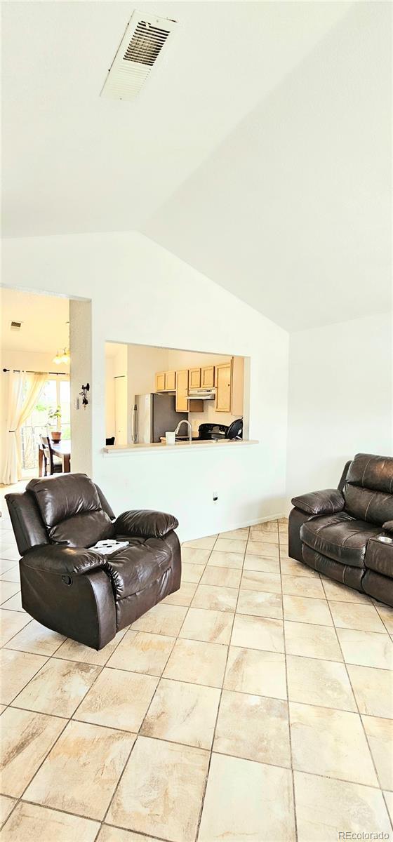 1748 Eagle St Unit B, Aurora, CO 80011 - photo 9