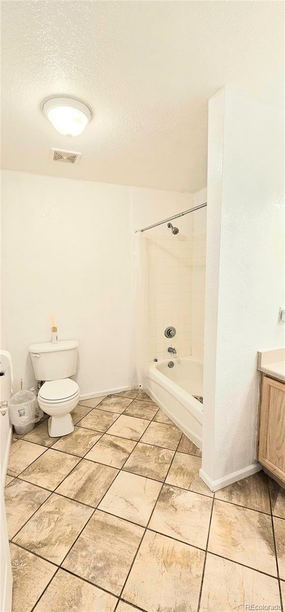 1748 Eagle St Unit B, Aurora, CO 80011 - photo 16