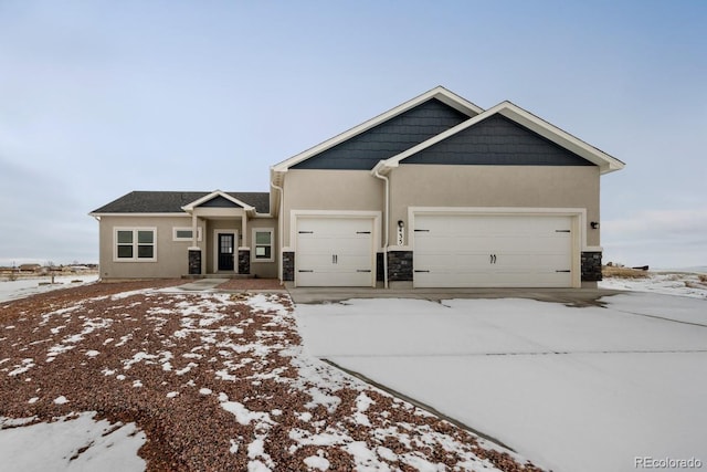 view of front of property featuring a garage