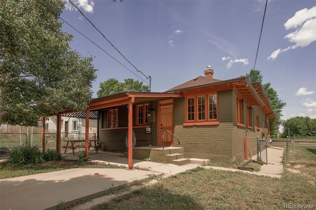 view of front of home