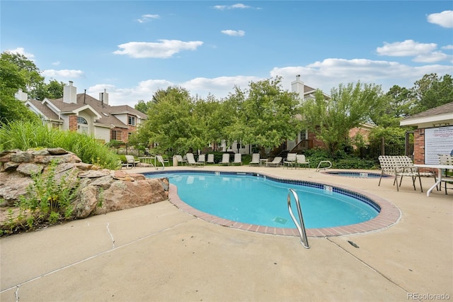 13873 E Lehigh Ave Unit C, Aurora, CO 80014 - community pool with a patio area
