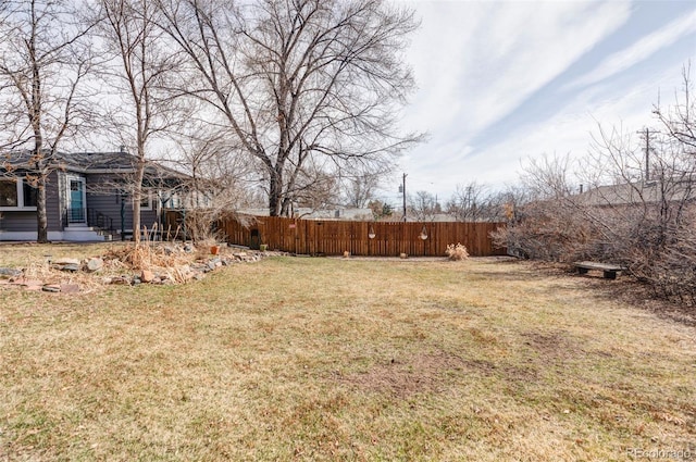 view of yard featuring fence