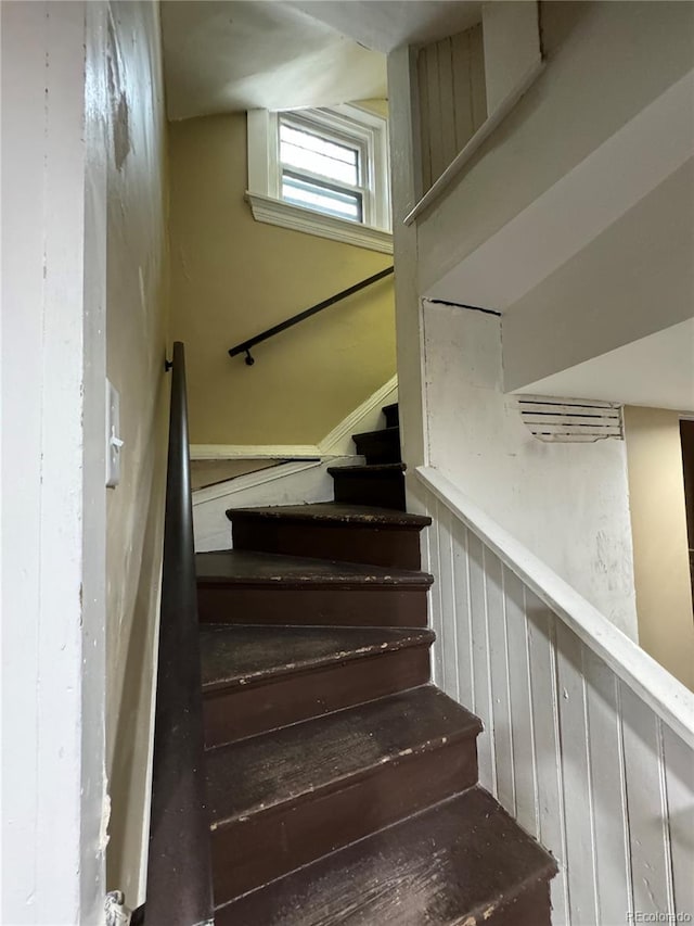 1625 N Downing St, Denver, CO 80218 - view of staircase