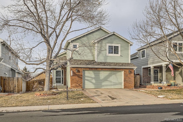 view of front property featuring a garage