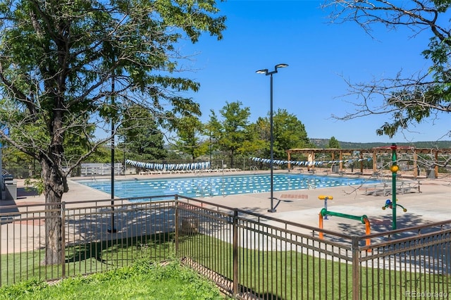 3548 Swabuck Pl, Castle Rock, CO 80109 - community pool with a patio area