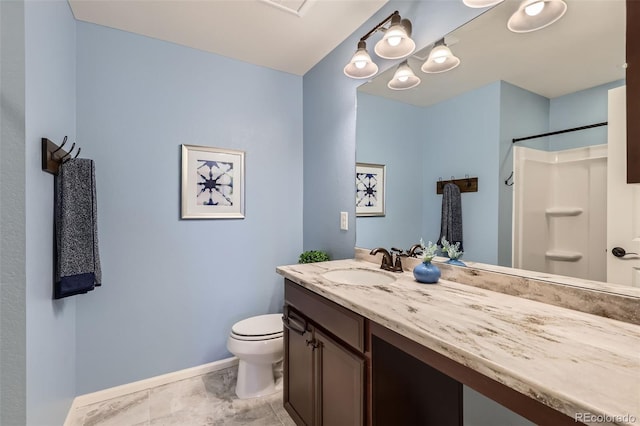 17859 E 108th Pl, Commerce City, CO 80022 - bathroom with an inviting chandelier, toilet, vanity, baseboards, and a shower