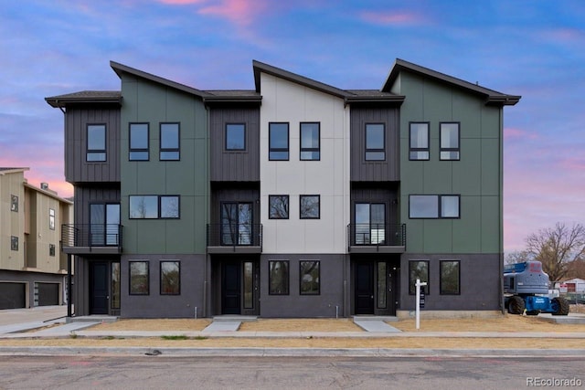 5189 Carr St, Arvada, CO 80002 - view of property at dusk