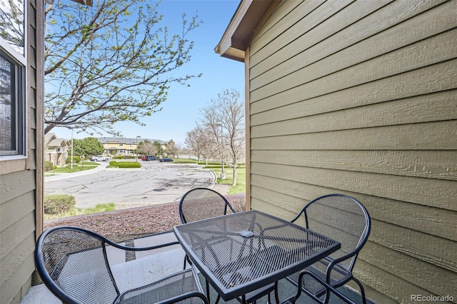 view of patio featuring outdoor dining space