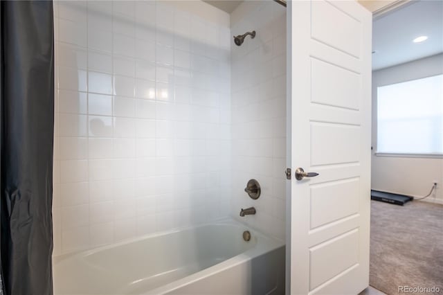 full bath with shower / bath combo with shower curtain