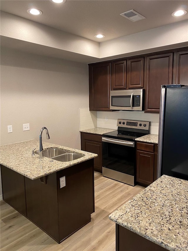 1694 Grand Ave Unit 3, Windsor, CO 80550 - photo 3